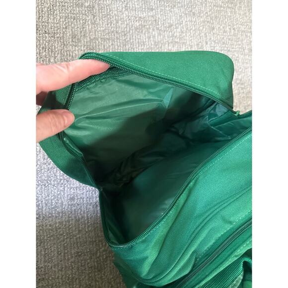 Lacoste perfume essential 90’s crocodile weekender duffle bag. NWT - Picture 5 of 10